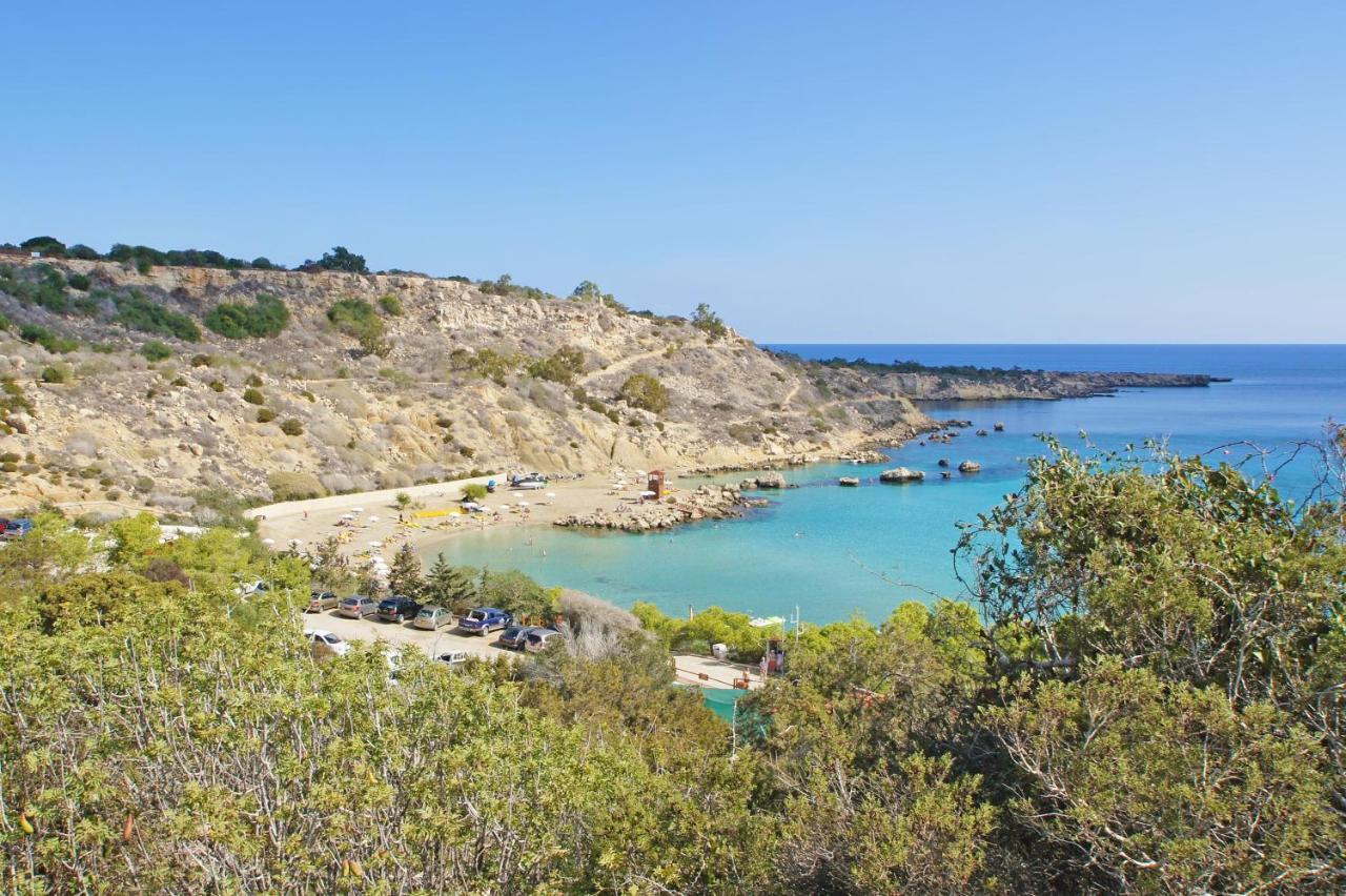 Lucile - Coralli Beachfront Apartment パラリムニ エクステリア 写真