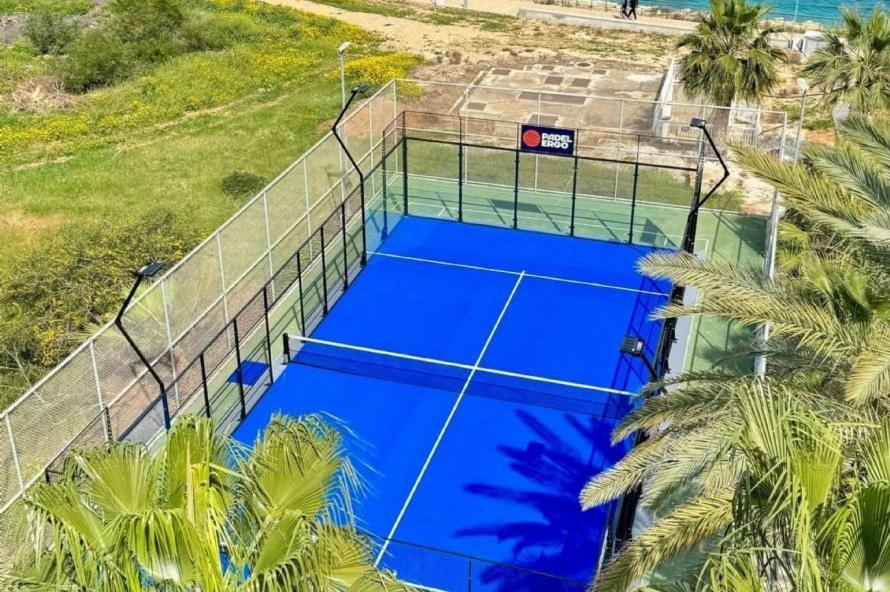 Lucile - Coralli Beachfront Apartment パラリムニ エクステリア 写真